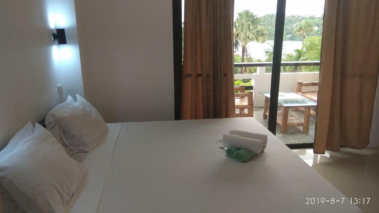 Jalyn'S Resort Sabang Пуэрто-Галера Экстерьер фото